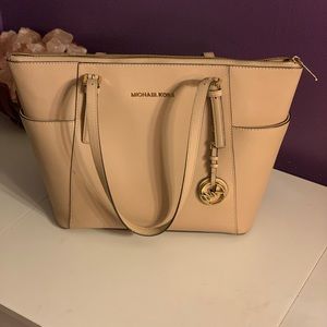 Michael kors zipper tote